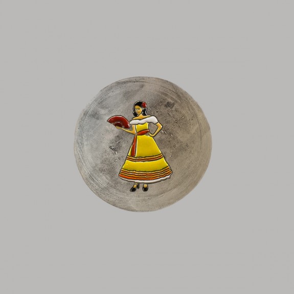 Spanish women 1 plate size S
